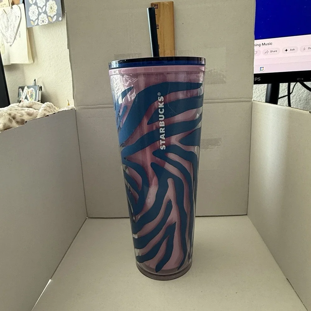 Starbucks Pink‎ And Blue Patterns Summer Acrylic Cold Cup 24 Oz. 2021 Pristine!